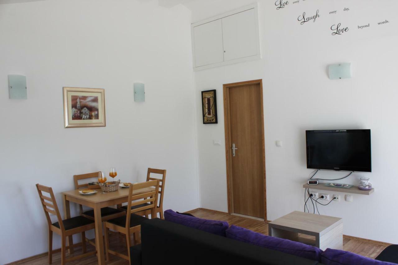 Apartman Relax Apartment มารีนา ภายนอก รูปภาพ
